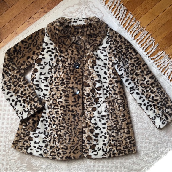 Sisters Jackets & Blazers - 🦒Sisters Faux Fur Animal Print Swing Style Jacket
